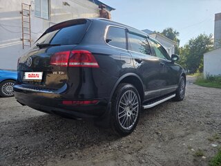 2011 Volkswagen Touareg II, чёрный, 1820000 рублей, вид 5