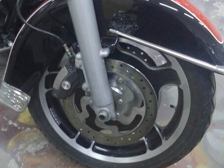 2011 Harley-Davidson Street Glide Ultra, красный, 950000 рублей, вид 5