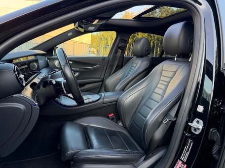 2020 Mercedes-Benz E-Класс 450 V (W213, S213, C238) Рестайлинг, чёрный, 4950000 рублей, вид 5