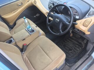 2001 Nissan Tino, голубой, 385000 рублей, вид 3