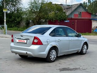 2009 Ford Focus II Рестайлинг, серебристый, 290000 рублей, вид 4
