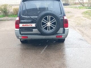 2003 Mitsubishi Pajero III, чёрный, 850000 рублей, вид 3