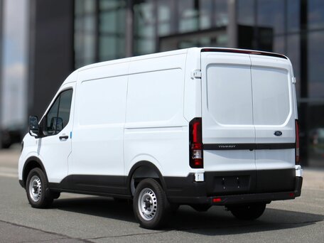 2025 Ford Transit, белый, 5590000 рублей, вид 3