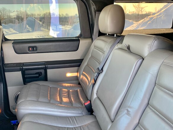 2005 Hummer H2 I, чёрный, 2650000 рублей - вид 25
