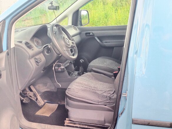 2010 Volkswagen Caddy III Рестайлинг, синий - вид 4