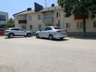 2007 Hyundai Elantra IV (HD), серебристый, 300000 рублей, вид 4