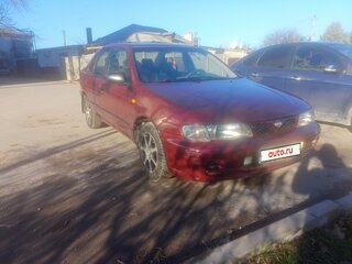 1998 Nissan Almera I (N15), красный, 250000 рублей, вид 2
