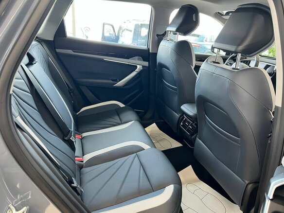 2026 Geely Atlas II, голубой, 3418940 рублей - вид 13