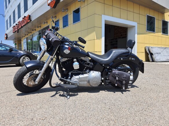 2011 Harley-Davidson Softail Slim, чёрный