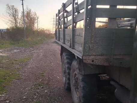 1989 ЗИЛ 131, зелёный, 280000 рублей, вид 3