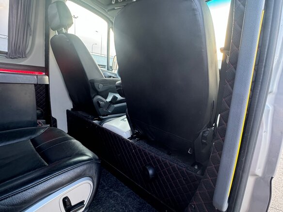 2016 Mercedes-Benz Sprinter, серебристый, 4500000 рублей - вид 6