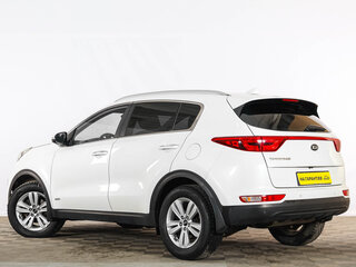 2017 Kia Sportage IV, белый, 1899000 рублей, вид 4