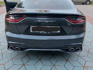 2019 Kia Stinger I, чёрный, 2161365 рублей, вид 4