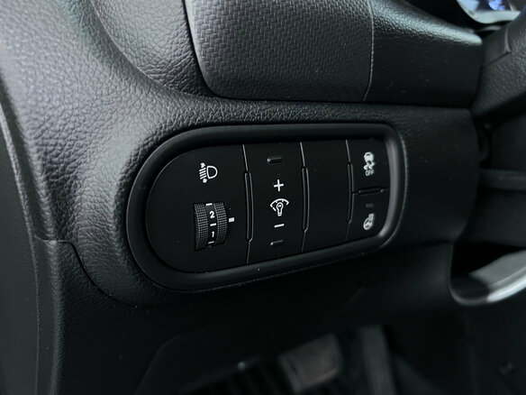 2018 Kia Cerato III Рестайлинг (Classic), синий, 1599000 рублей - вид 16
