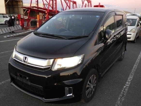 2014 Honda Freed Spike I Рестайлинг 2, чёрный, 1900000 рублей - вид 1