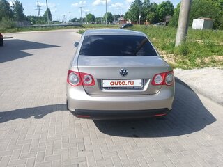 2008 Volkswagen Jetta V, золотистый, 530000 рублей, вид 3