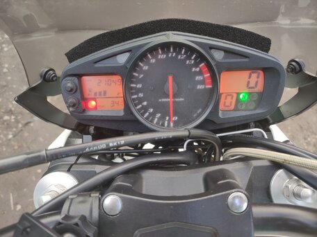2009 Suzuki GSR 600, белый, 500000 рублей, вид 5