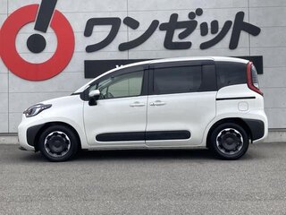 2024 Toyota Sienta III, белый, 1250217 рублей, вид 3