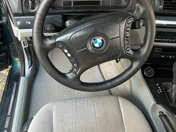 2000 BMW 5 серии 523i IV (E39), зелёный, 450000 рублей - вид 10