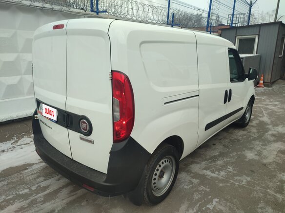 2019 Fiat Doblo II Рестайлинг, белый - вид 2