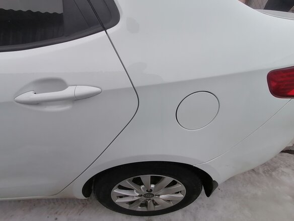 2013 Kia Rio 5-speed III, белый, 985000 рублей - вид 11