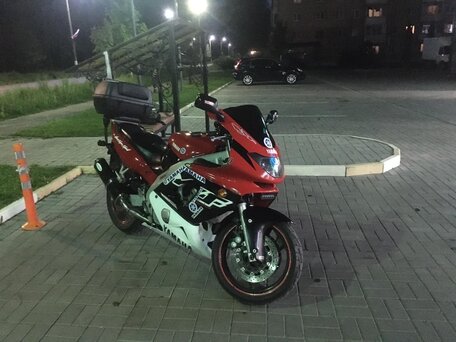 1995 Yamaha YZF600R Thundercat, красный, 275000 рублей, вид 3