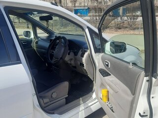 2001 Mazda Premacy I (CP), белый, 600000 рублей, вид 4