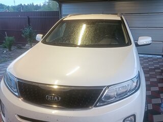 2015 Kia Sorento II Рестайлинг, белый, 2000000 рублей, вид 1