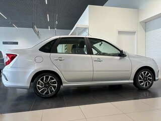 2026 Lada (ВАЗ) Granta Sportline I Рестайлинг, серебристый, 1389000 рублей, вид 5
