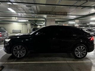 2020 Audi Q8 45 TDI I (4M), чёрный, 7000000 рублей, вид 5