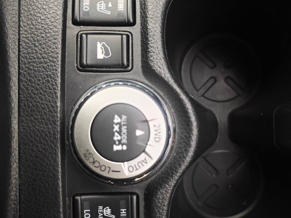 2019 Nissan X-Trail III Рестайлинг, белый, 2100000 рублей - вид 19
