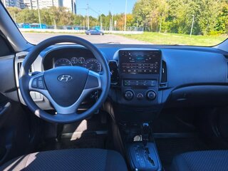 2010 Hyundai i30 I Рестайлинг, серый, 739000 рублей, вид 5