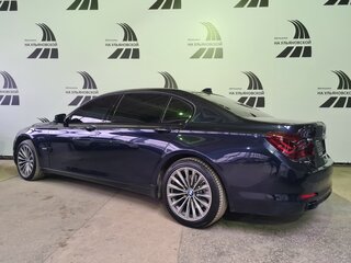 2008 BMW 7 серии 740i V (F01/F02/F04), синий, 1300000 рублей, вид 3