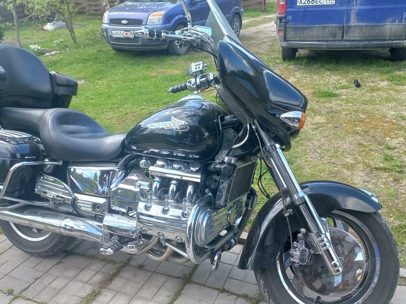 2000 Honda Valkyrie 1500, чёрный, 810000 рублей - вид 9