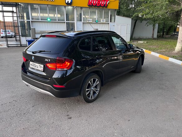 2014 BMW X1 20d I (E84) Рестайлинг, чёрный, 1450000 рублей - вид 2