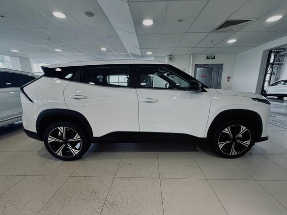 2026 Geely Cityray, белый, 3341990 рублей - вид 3