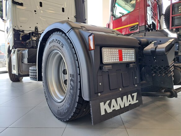 2026 КамАЗ 54901, белый - вид 5