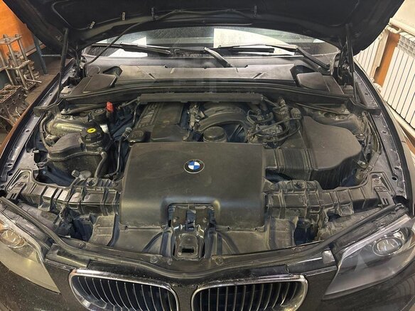 2009 BMW 1 серии 116i I (E81/E82/E87/E88) Рестайлинг, чёрный, 740000 рублей - вид 5