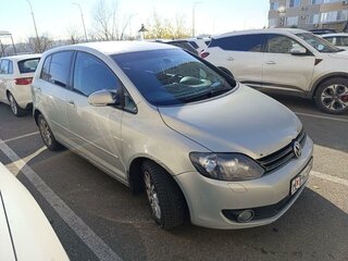 2011 Volkswagen Golf Plus II, серебристый, 569999 рублей, вид 2