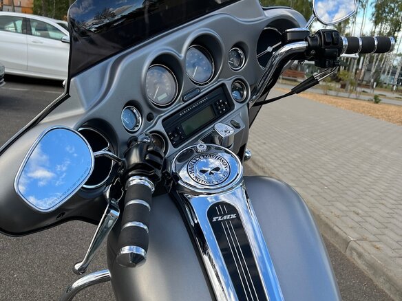 2008 Harley-Davidson Street Glide, серый, 790000 рублей - вид 5
