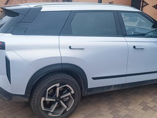2024 Jaecoo J7 I, серебристый, 2300000 рублей, вид 3