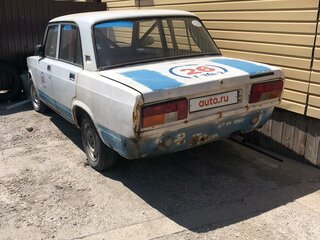 2005 Lada (ВАЗ) 2105, белый, 200000 рублей, вид 2