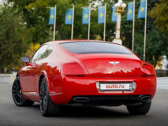 2009 Bentley Continental GT Speed I, красный, 4450000 рублей - вид 11