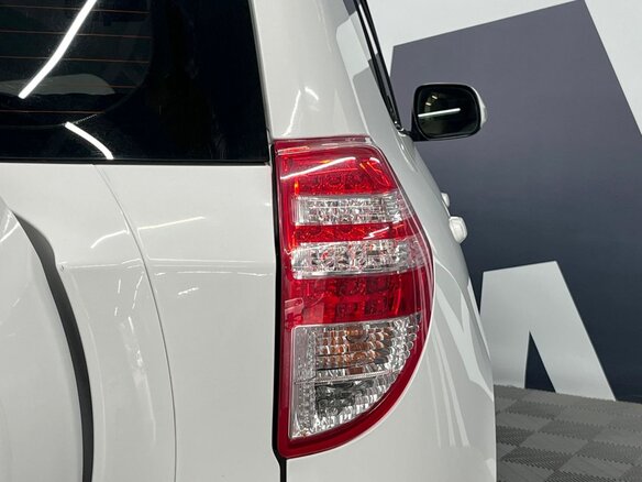 2012 Toyota RAV4 III (XA30) Рестайлинг, белый - вид 18