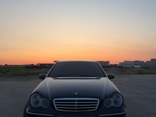2004 Mercedes-Benz C-Класс 200 II (W203) Рестайлинг, синий, 780000 рублей, вид 2