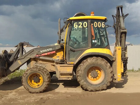 2013 Volvo BL, жёлтый, 6000000 рублей, вид 2