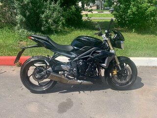 2013 Triumph Street Triple, чёрный, 700000 рублей, вид 2