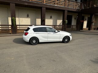 2012 BMW 1 серии 120d II (F20/F21), белый, 1490000 рублей, вид 4