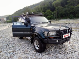 1997 Toyota Land Cruiser 80 Series Рестайлинг, зелёный, 2850000 рублей, вид 3