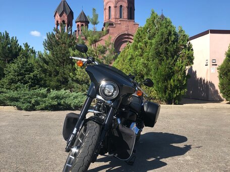 2019 Harley-Davidson Sport Glide, чёрный, 1750000 рублей, вид 1